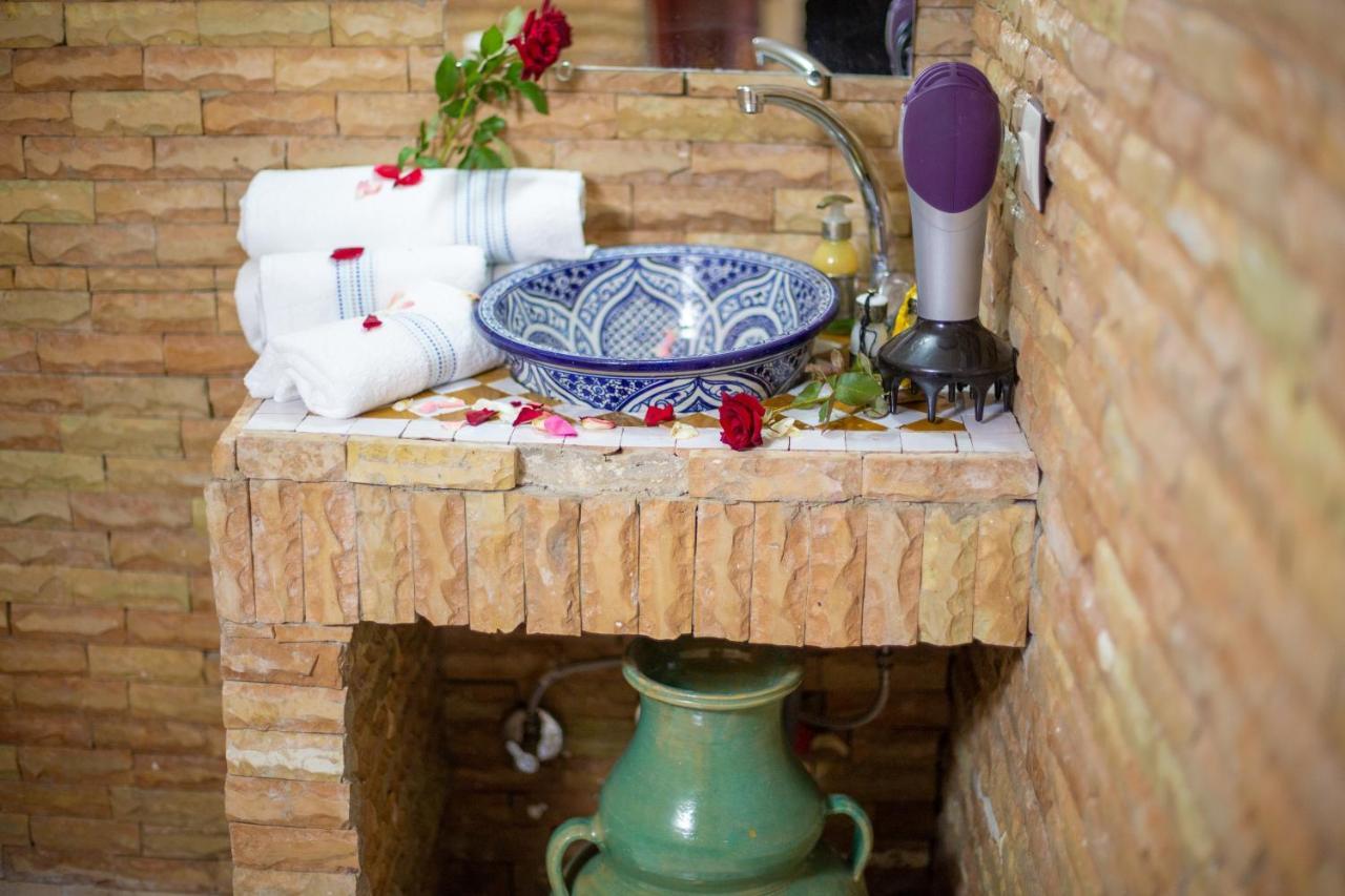 Riad Rayhana Fez Buitenkant foto